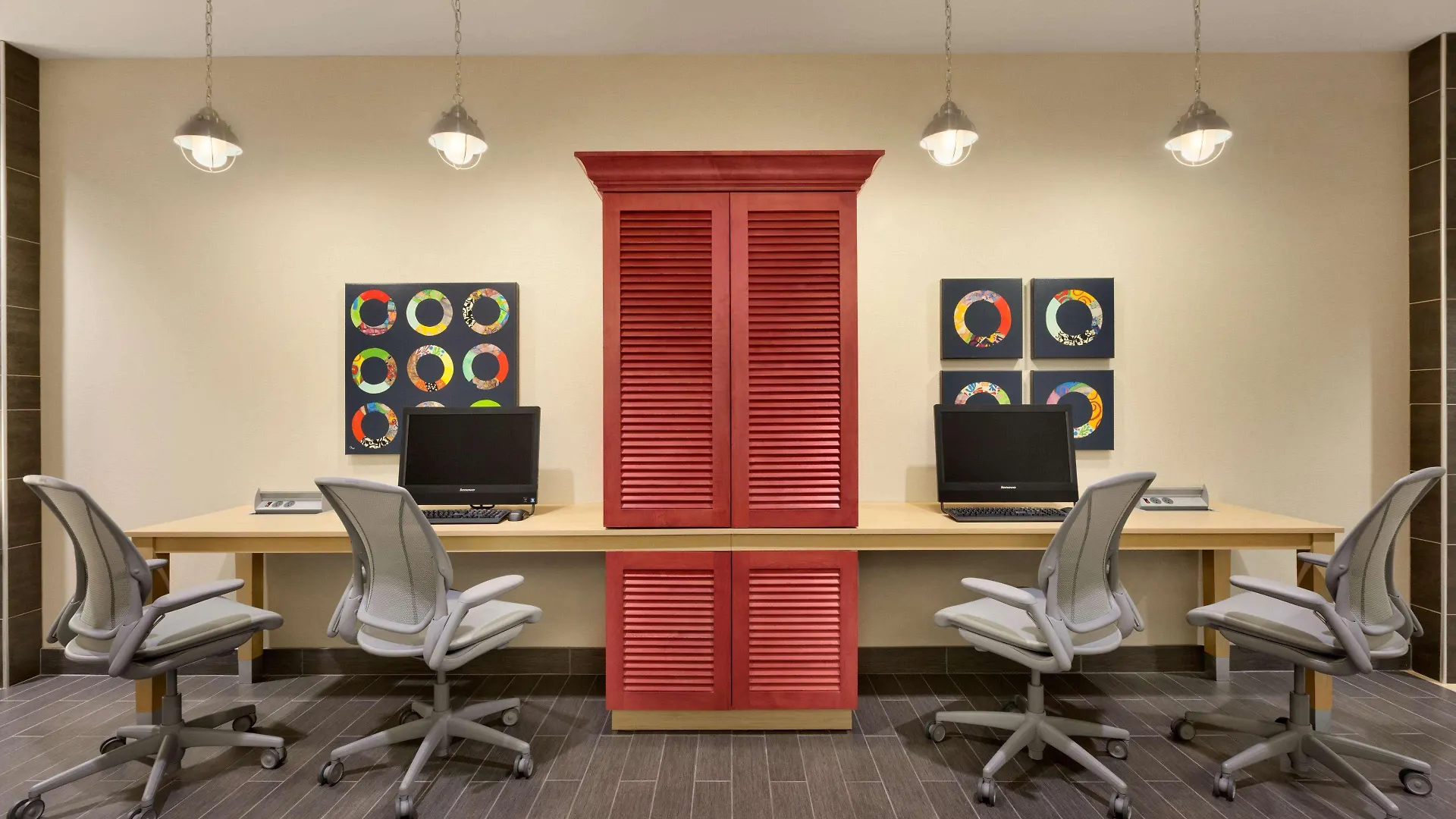 Home2 Suites By Hilton Destin Hotel